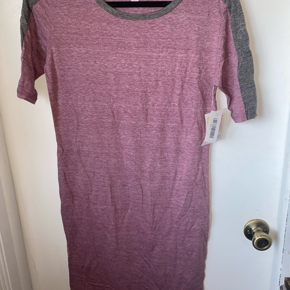 ✨NEW WITH‎ TAGS✨ LulaRoe Julia dress, size small - Picture 1 of 5